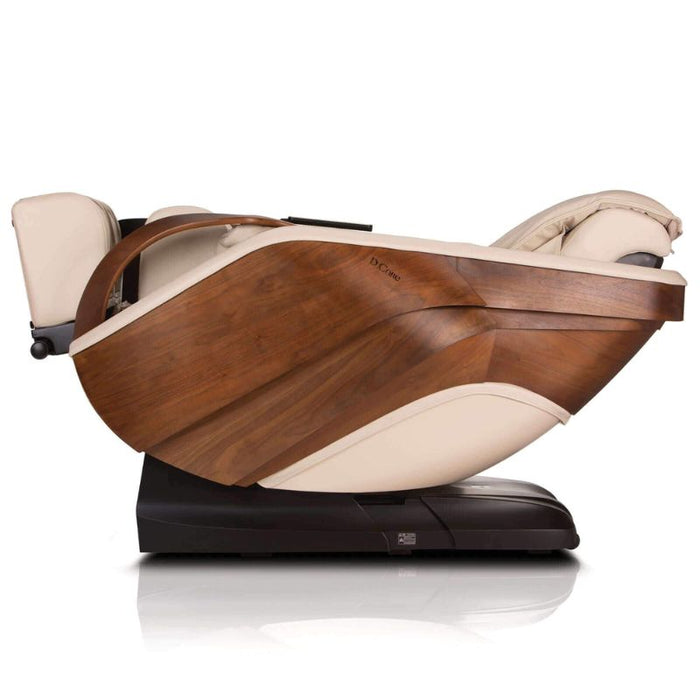 D.Core Cirrus-JP Japanese Massage Chair in Cream zero gravity recline position.