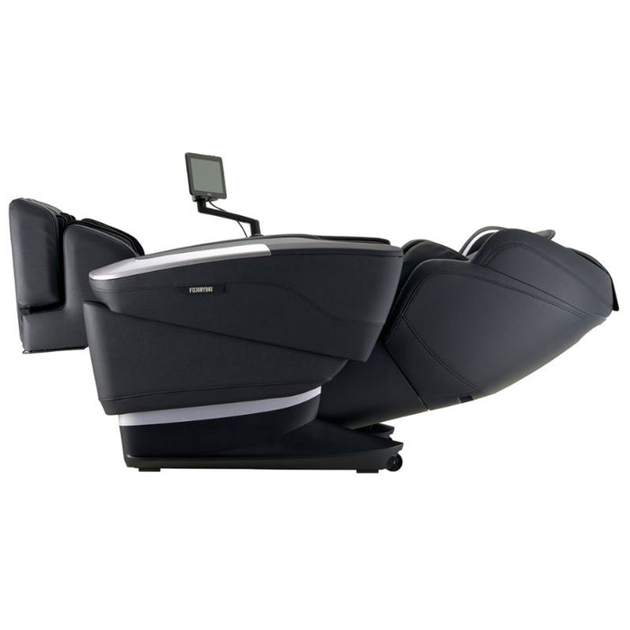 Fujiiryoki Cyber Relax AI 5D Ultra Premium JP4000 Massage Chair in Zero Gravity Recline Position