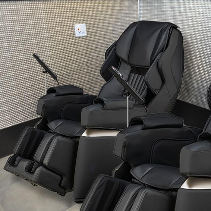 Synca Kurodo Commercial Massage Chair with Beside Chair